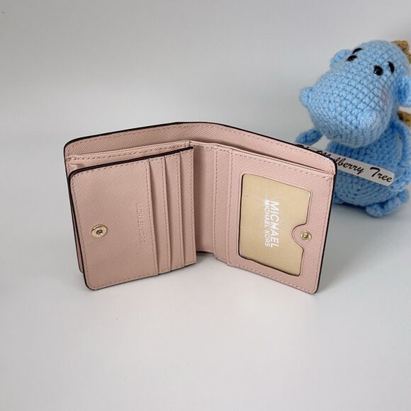 Michael Kors MK Giftables Studed Flap Leather Card Holder Wallet Ballet Pink NWT - Picture 8 of 12